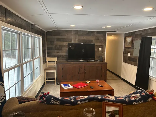 $116,900 | 45 Keyes Farm Road, Deering, NH 03244