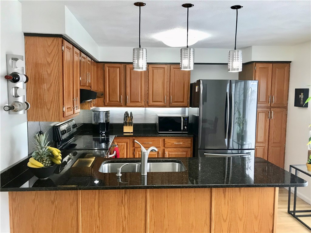 17 Spring Street, Unit B2 Pawtucket, RI 02860 - Photo 18 of 40 Gallery Image 18