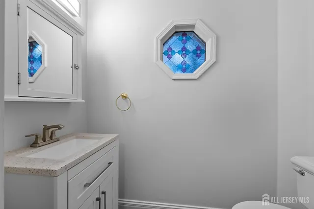 $639,000 | 124 Kingsland Circle, Monmouth Junction, NJ 08852