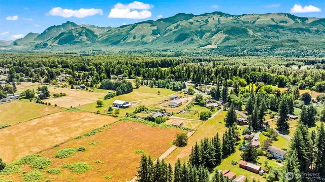 $849,000 | 35819 Old Sultan-Startup Road, Sultan, WA 98294