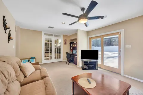 $799,999 | 436 8th Street, Bohemia, NY 11716