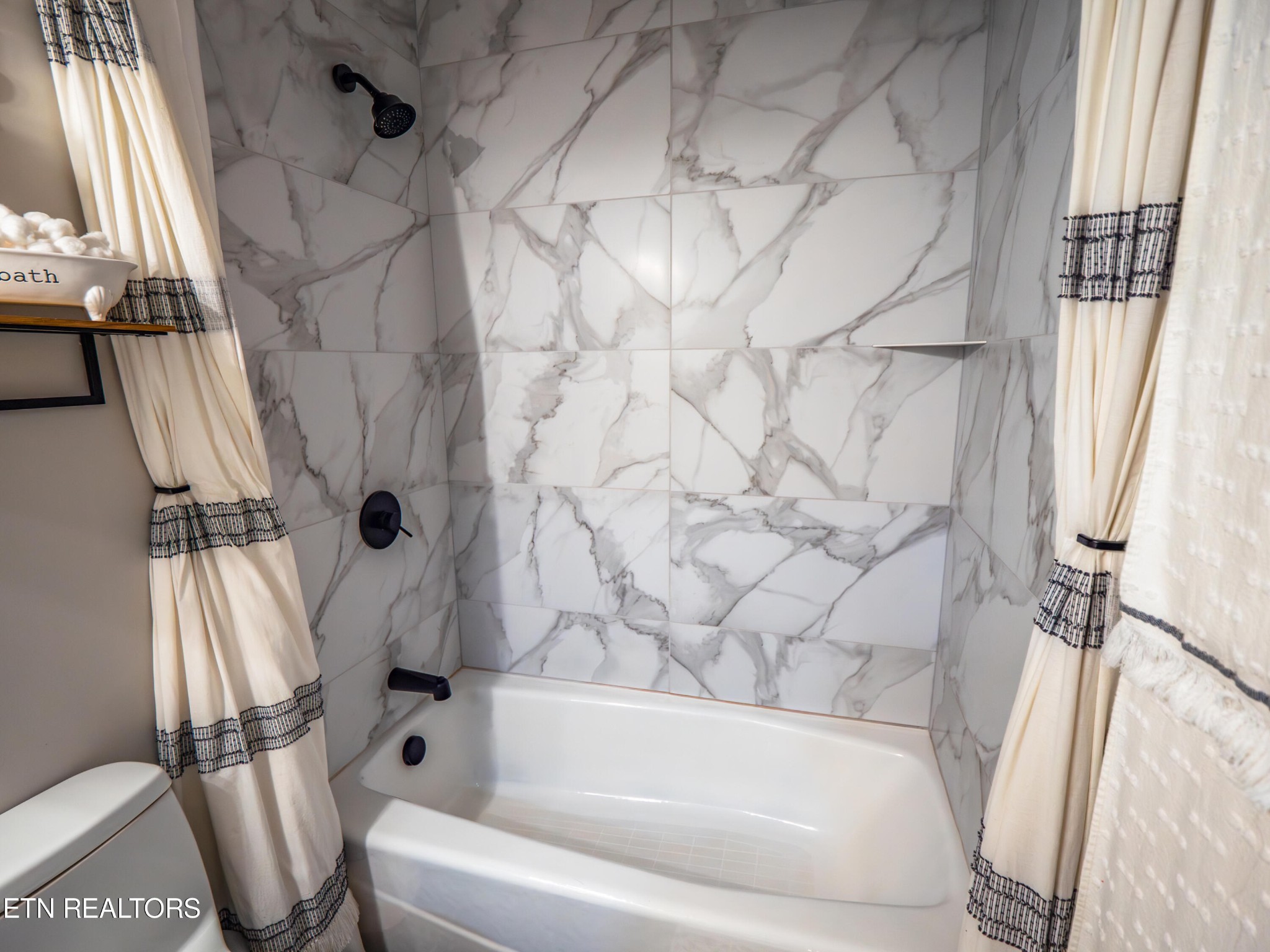 1886 Crest Road Maryville, TN 37804 - Photo 38 of 52 Gallery Image 38