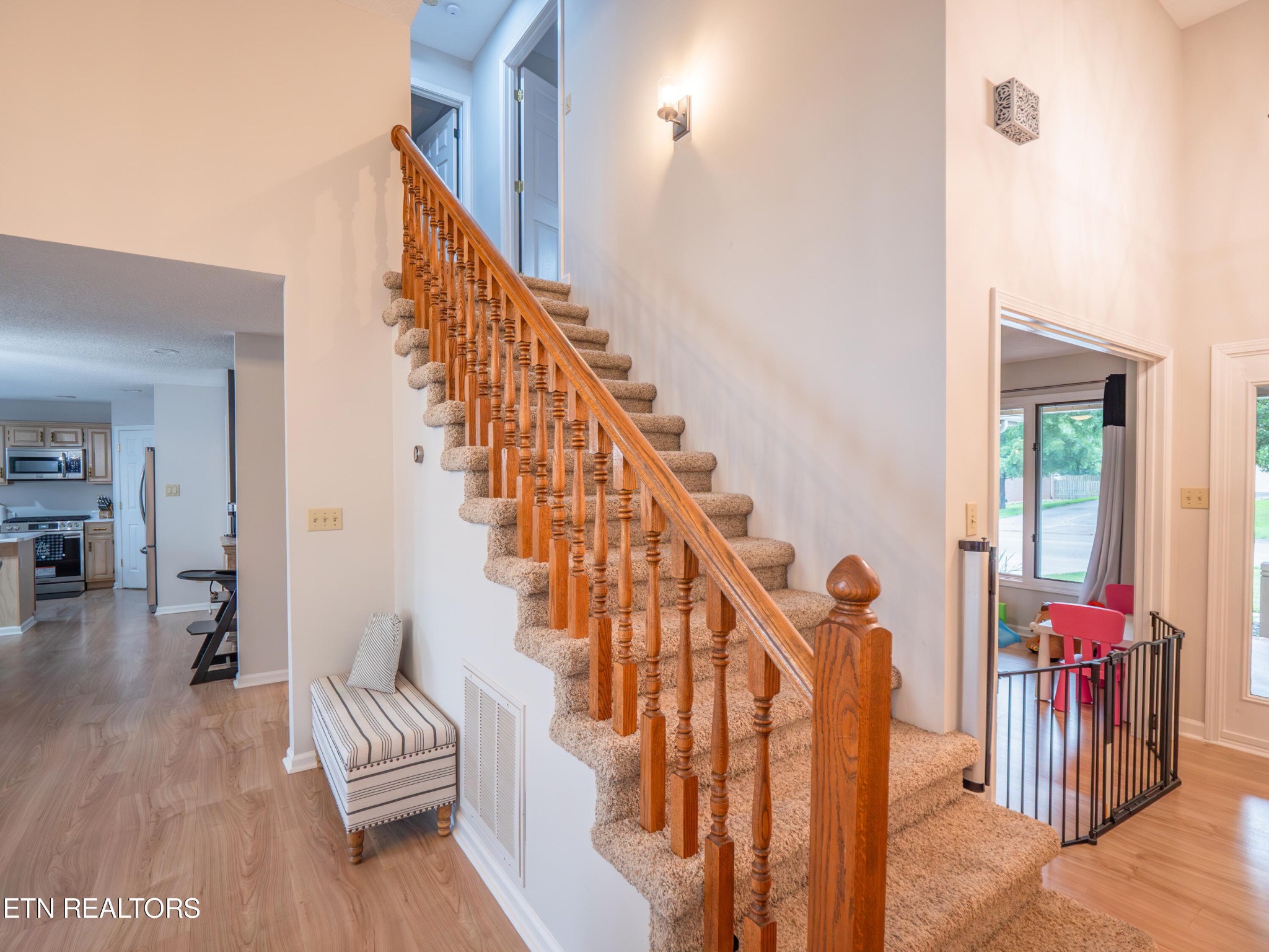 1886 Crest Road Maryville, TN 37804 - Photo 8 of 52 Gallery Image 8