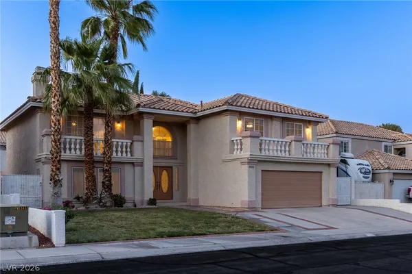 $695,000 | 9312 Angelfish Drive, Las Vegas, NV 89117