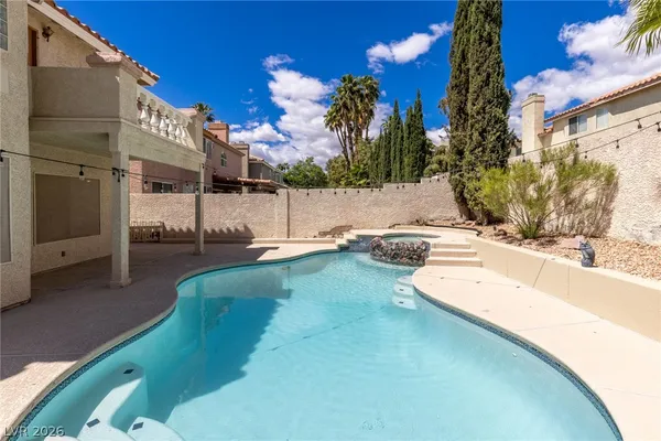 $695,000 | 9312 Angelfish Drive, Las Vegas, NV 89117