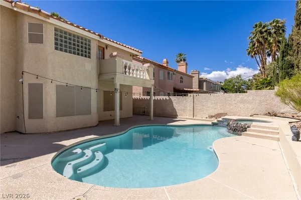 $695,000 | 9312 Angelfish Drive, Las Vegas, NV 89117