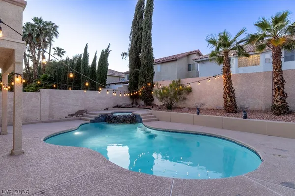 $695,000 | 9312 Angelfish Drive, Las Vegas, NV 89117