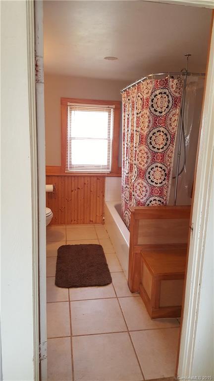 56 English Road Candler, NC 28715 - Photo 14 of 20 Gallery Image 14