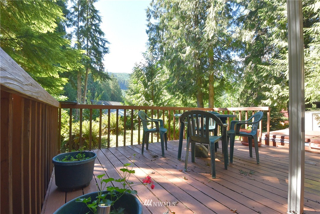 15031 Welcome Road Glacier, WA 98244 - Photo 14 of 21 Gallery Image 14