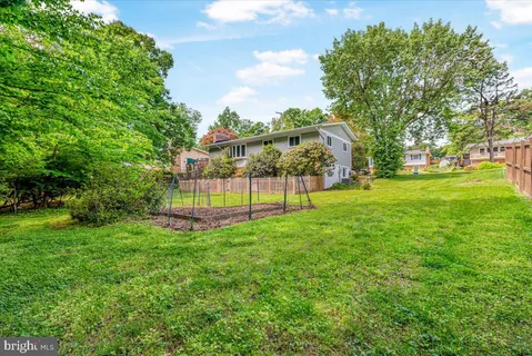 $675,000 | 14407 Briarwood Terrace, Rockville, MD 20853
