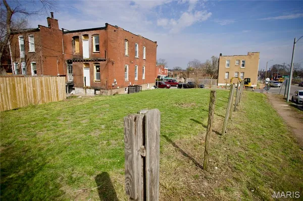 $45,000 | 2847 Nebraska Avenue, St. Louis, MO 63118