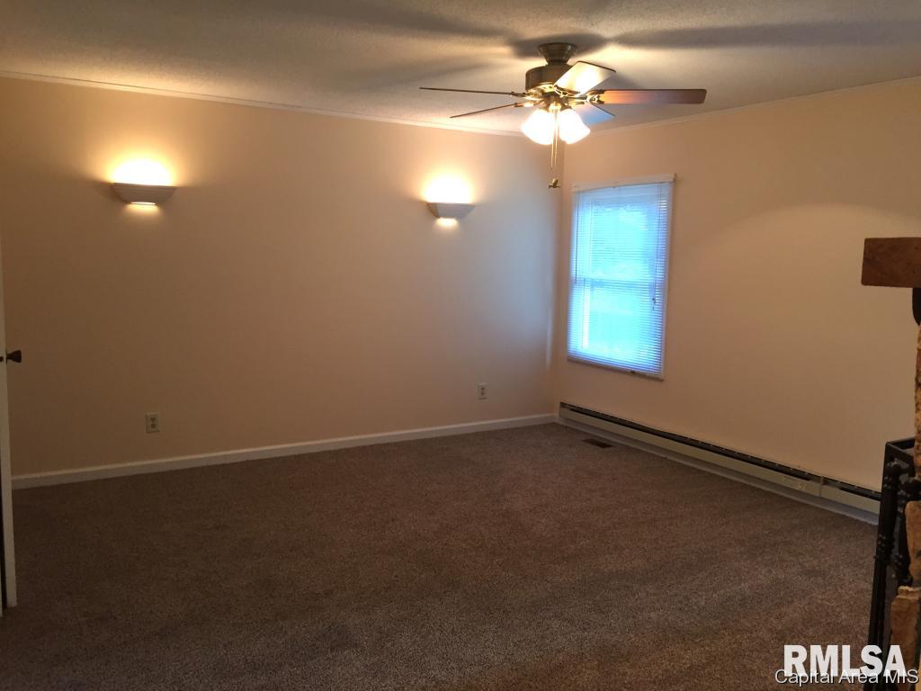 2205 West Rd Drive Springfield, IL 62711 - Photo 14 of 36