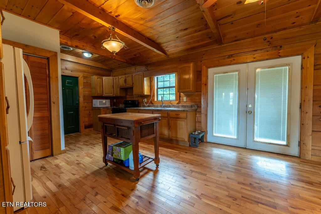 1101 Southgate Road Madisonville, TN 37354 - Photo 16 of 33 Gallery Image 16