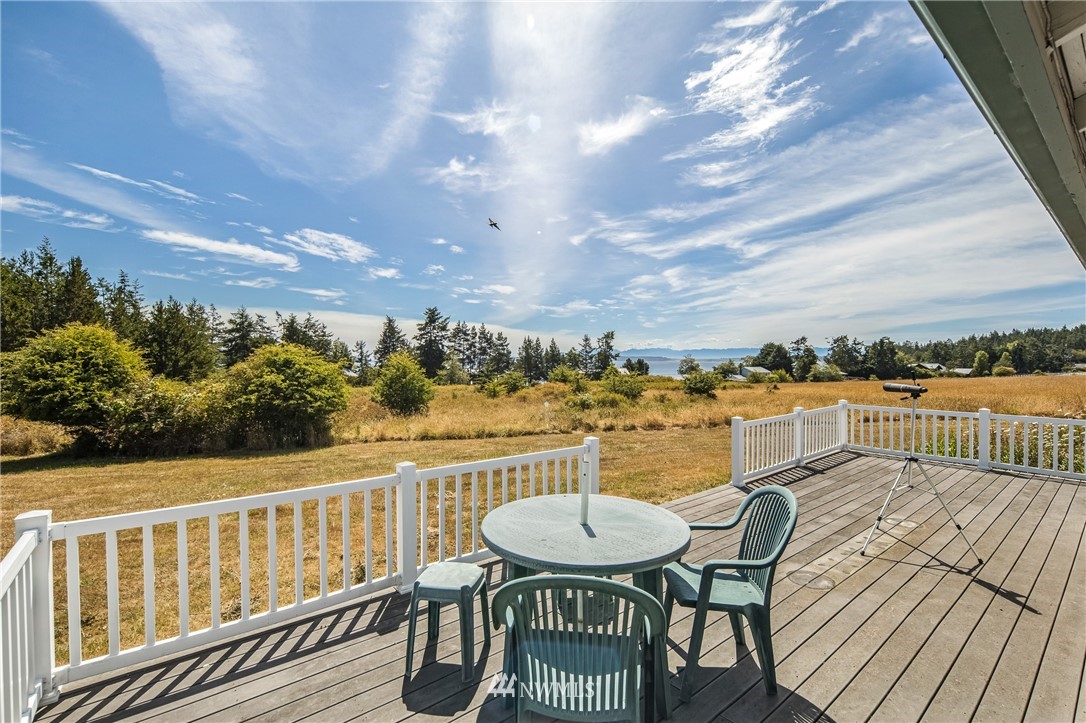 2900 Pear Point Road San Juan Island, WA 98250 - Photo 4 of 30 Gallery Image 4