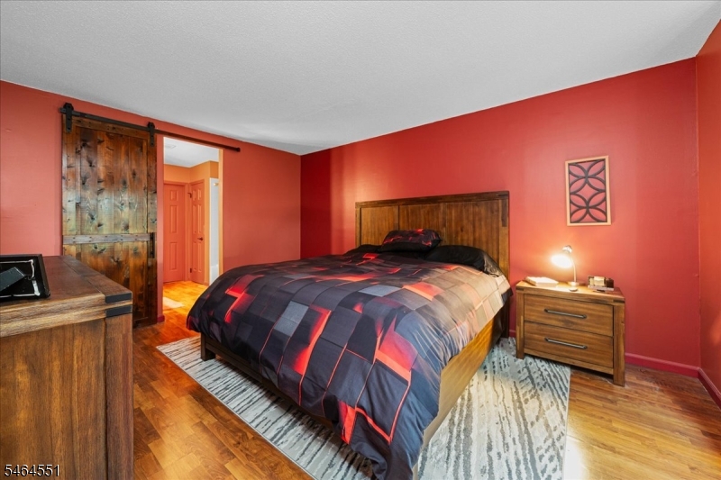 26 Red Oak Terrace Oak Ridge, NJ 07438 - Photo 19 of 32 Gallery Image 19