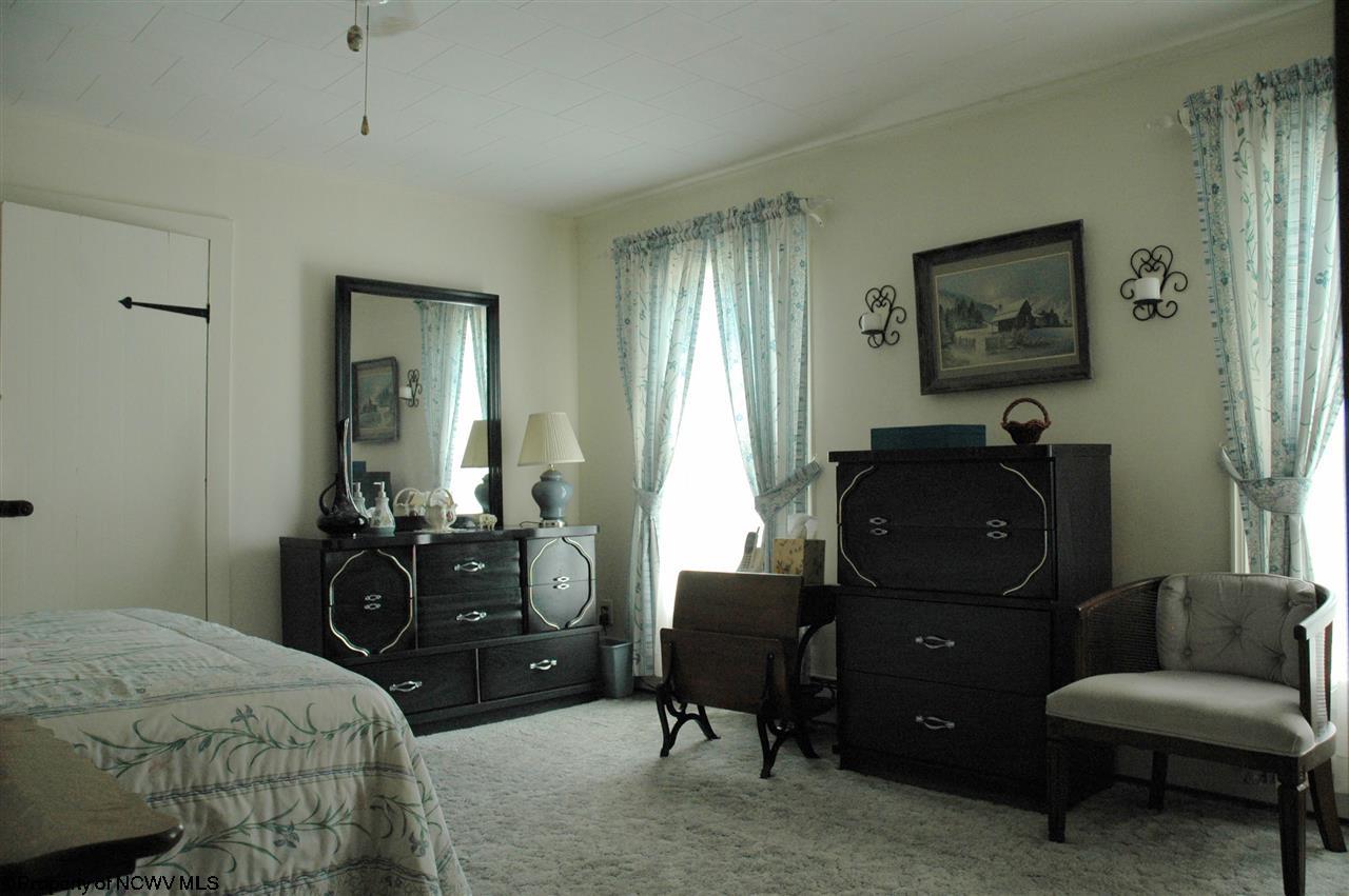 941 Alexander Road French Creek, WV 26218 - Photo 9 of 20 Gallery Image 9
