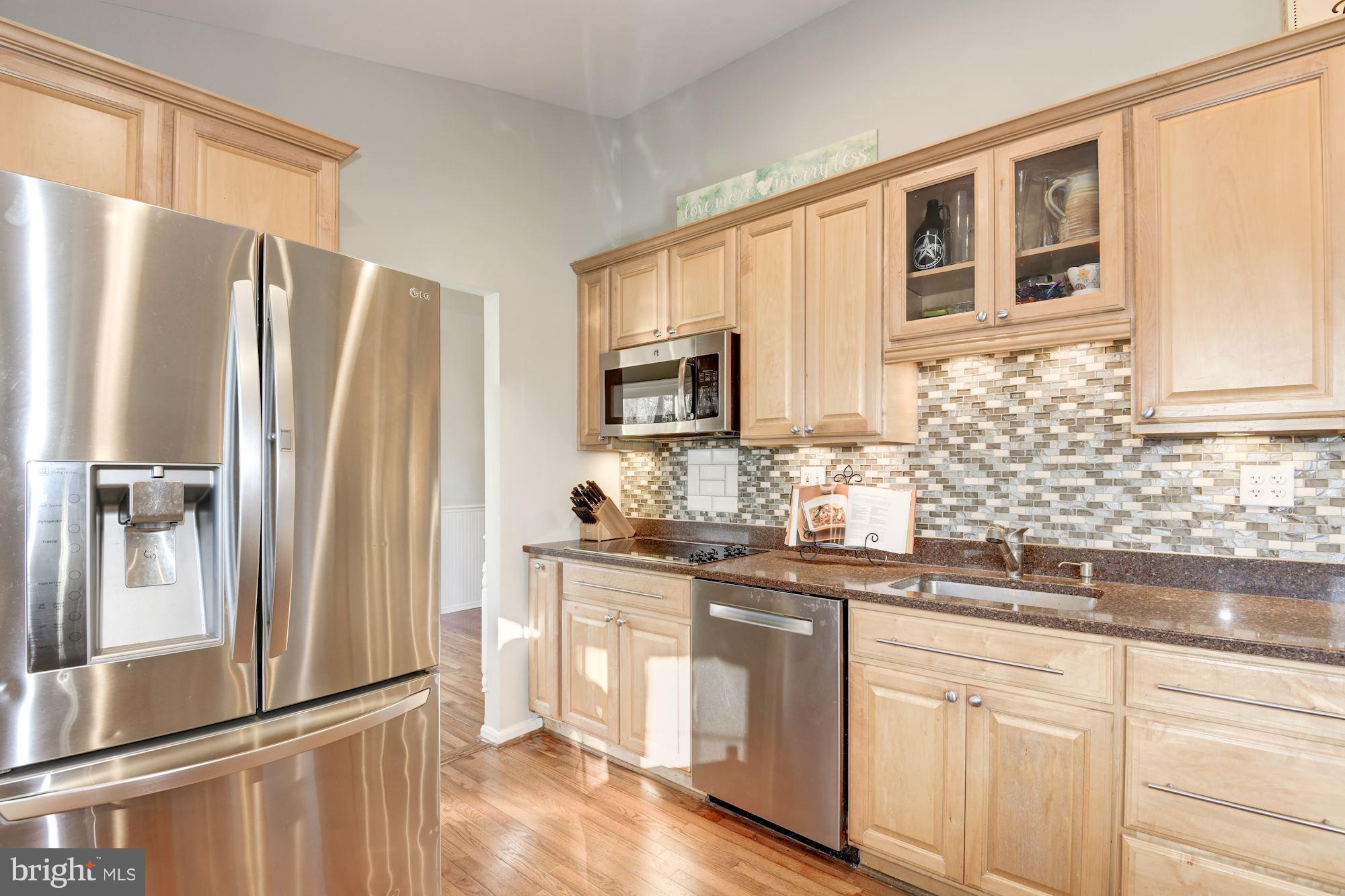9075 Brook Ford Road Burke, VA 22015 - Photo 14 of 30 Kitchen