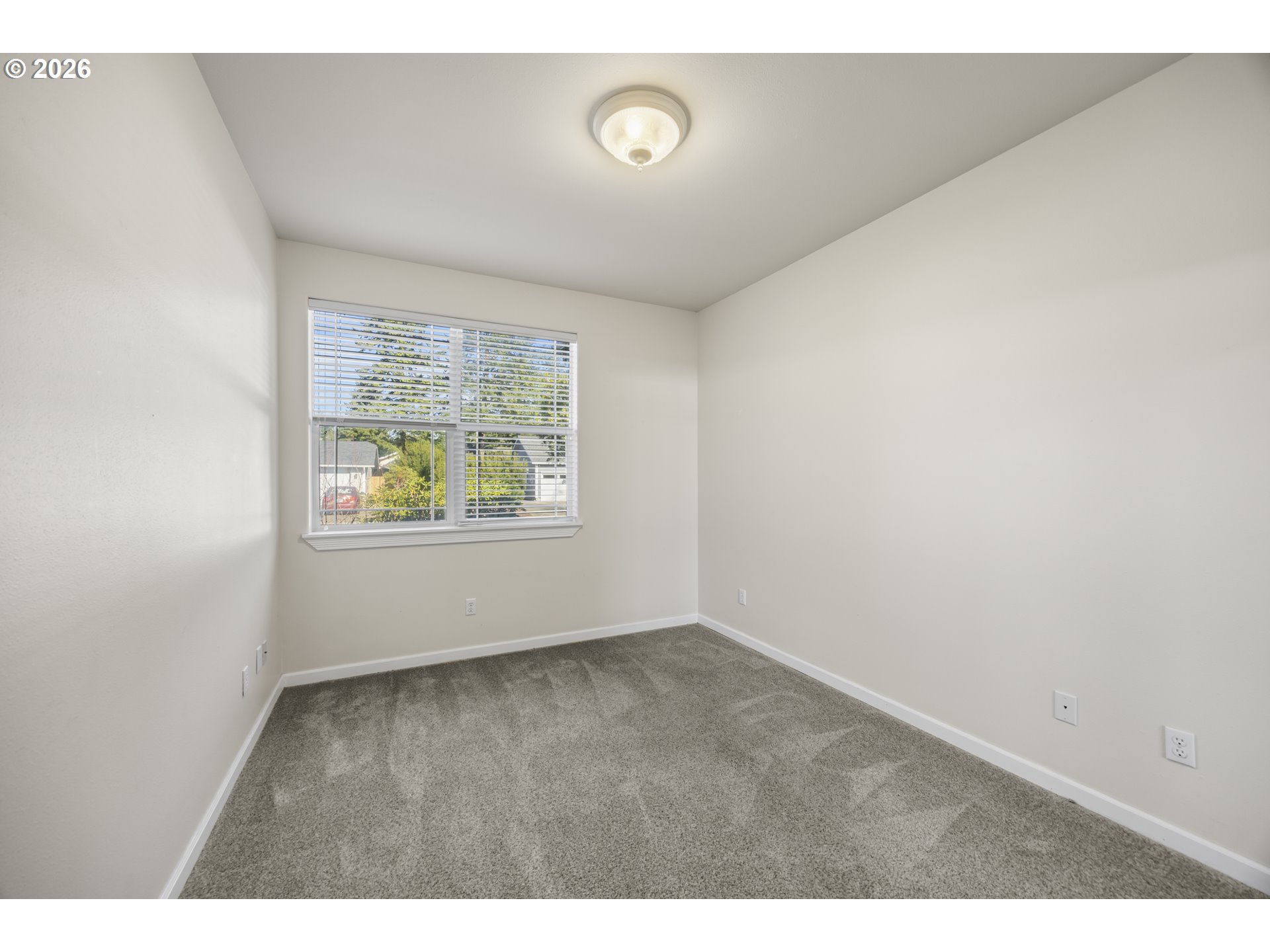 2284 21st Street Florence, OR 97439 - Photo 27 of 45