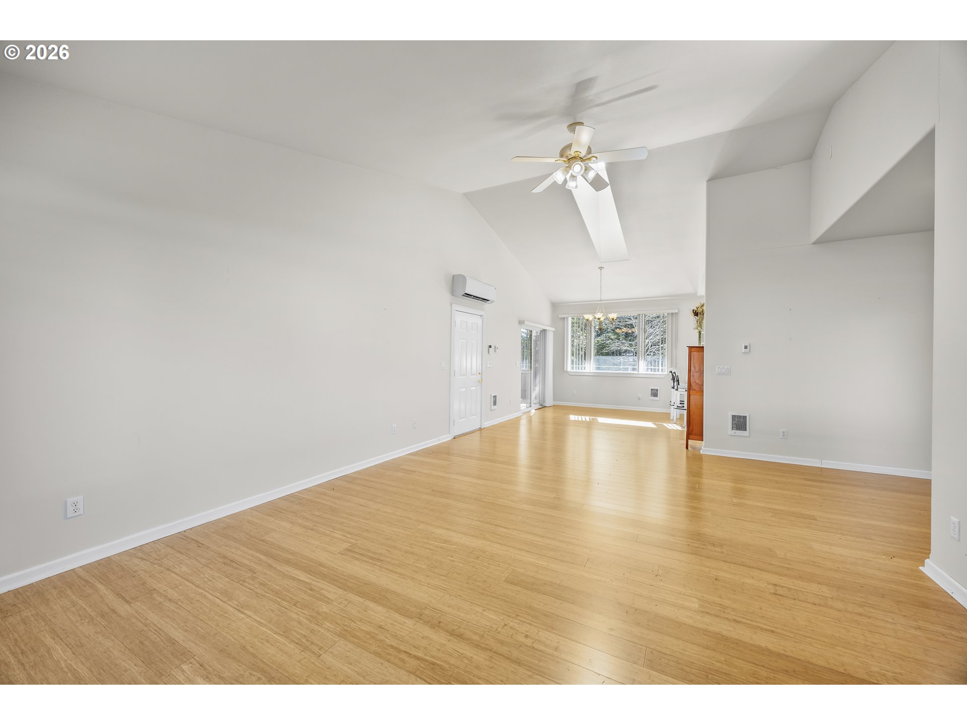 2284 21st Street Florence, OR 97439 - Photo 7 of 45