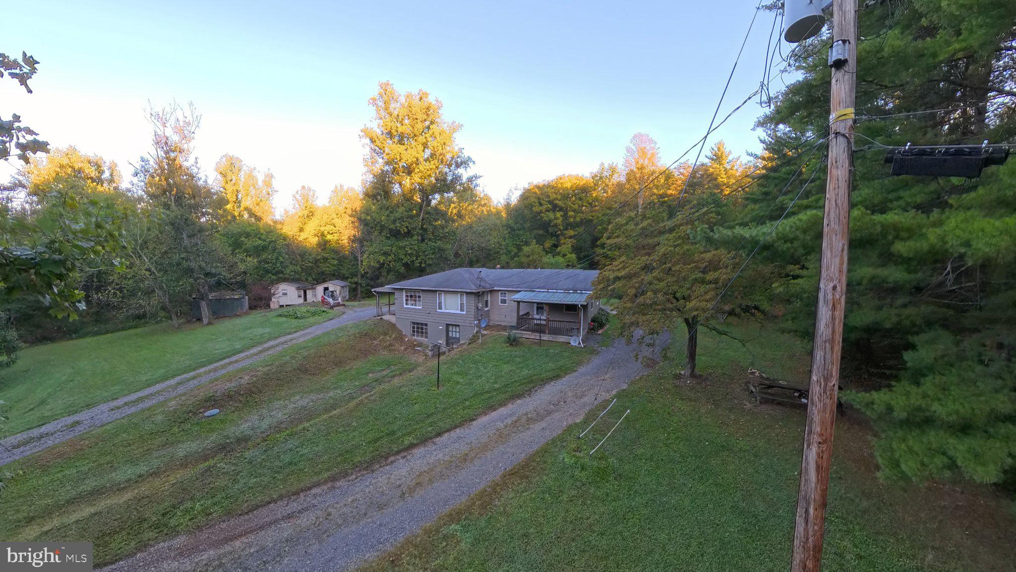410 Buckwheat Valley Road Millerstown, PA 17062 - Photo 4 of 37 Gallery Image 4