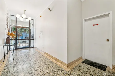 $999,000 | 847 Arguello Boulevard, Unit 5, San Francisco, CA 94118