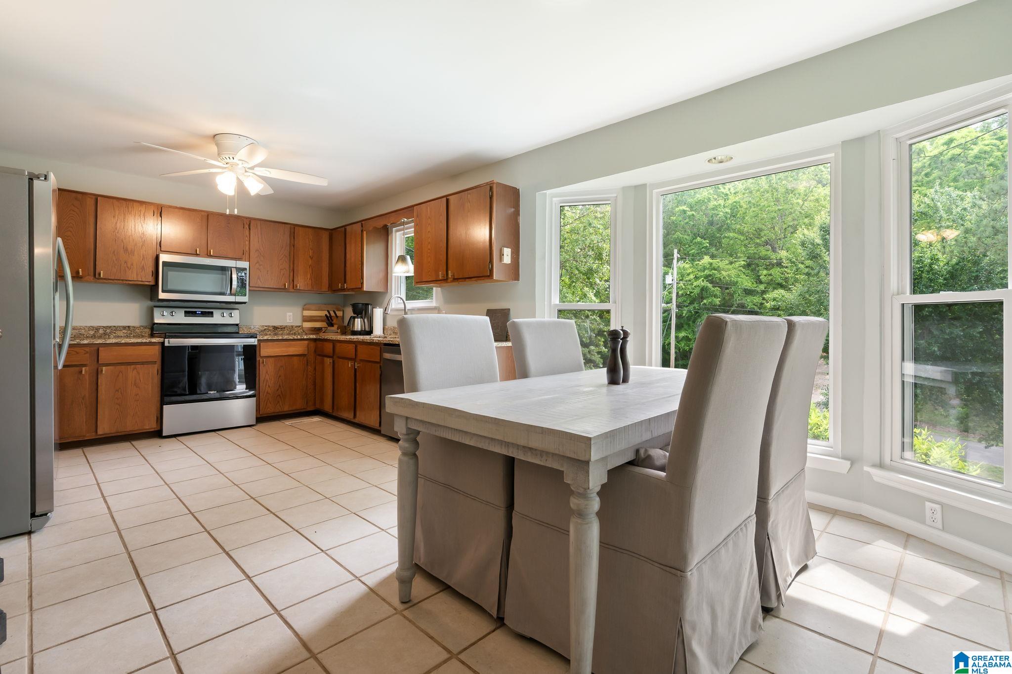 84 Mountain Oaks Vly Road Warrior, AL 35180 - Photo 14 of 36