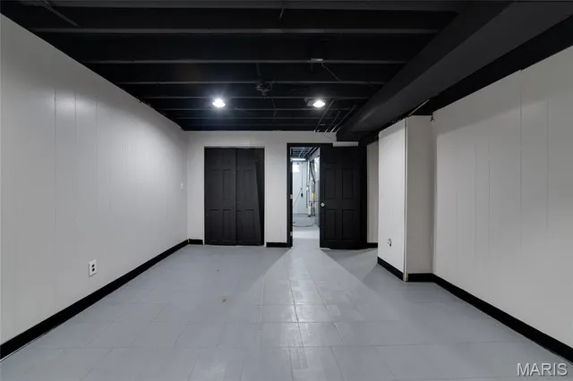 $150,000 | 10541 Castle Drive, St. Louis, MO 63136