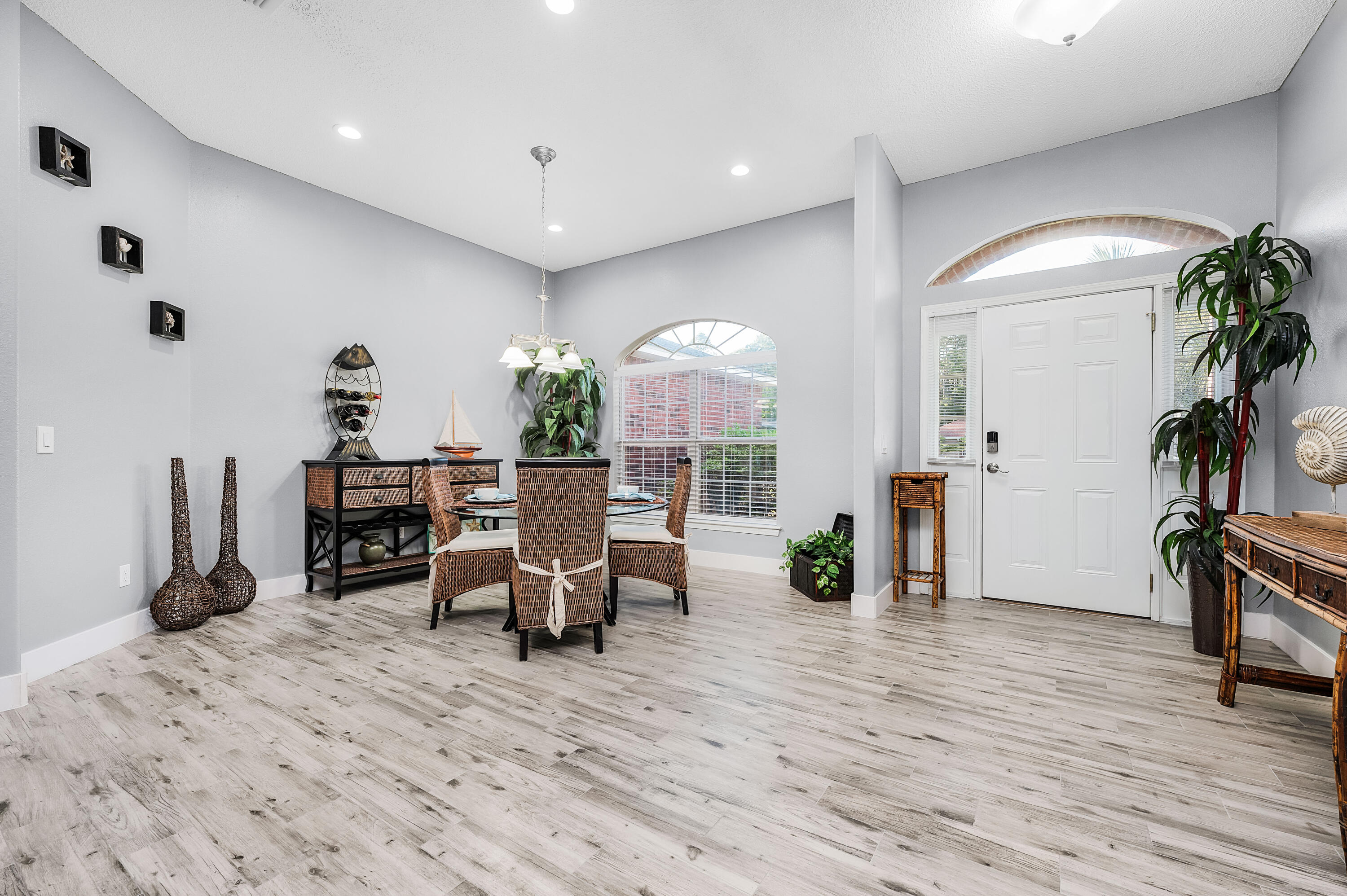 7113 Manatee Street Navarre, FL 32566 - Photo 5 of 20