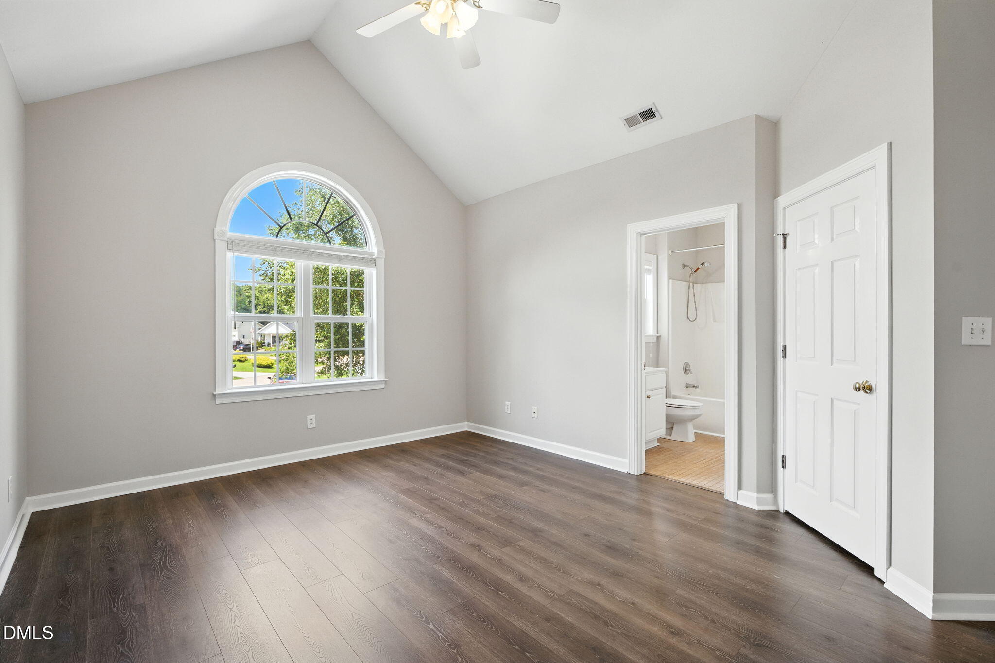 25 Silver Place, Unit B Angier, NC 27501 - Photo 17 of 30 23-web-or-mls-DSC04364