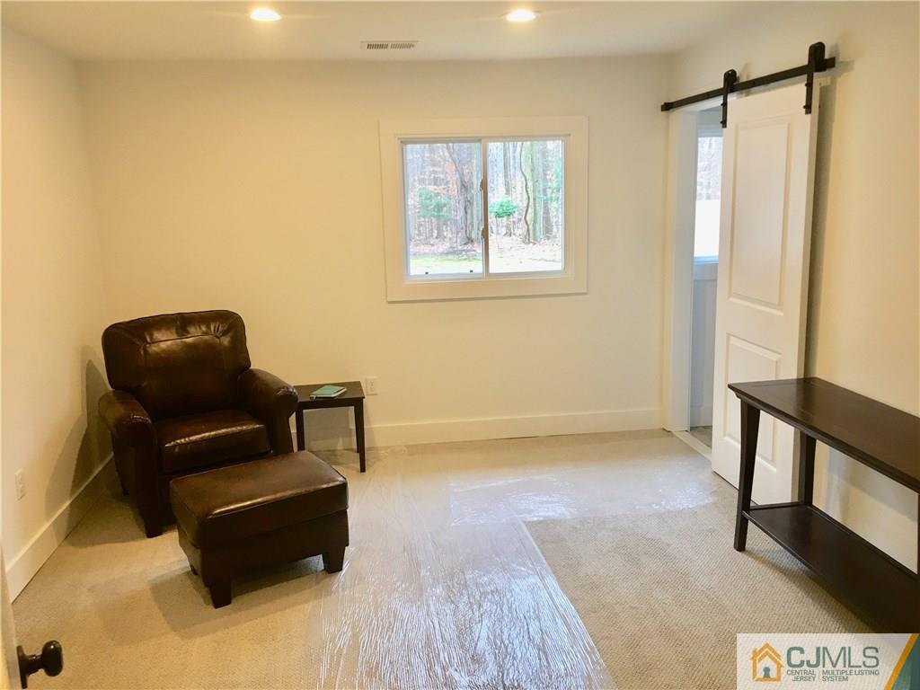6 Quentin Road Kendall Park, NJ 08824 - Photo 6 of 12 Gallery Image 6