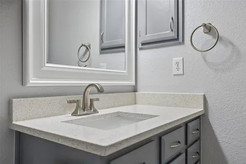 $553,000 | 1902 Cheshire Drive, Grapevine, TX 76051