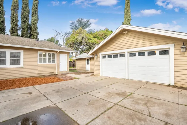 $1,399,000 | 395 East Dunne Avenue, Morgan Hill, CA 95037