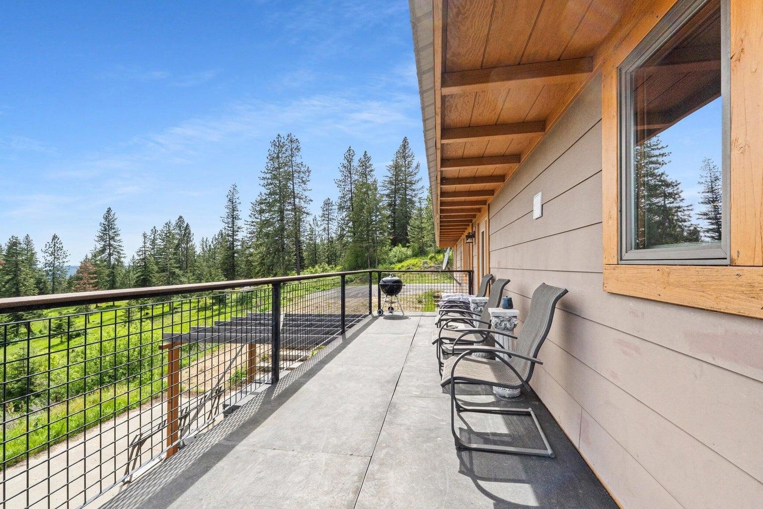 16027 North Koth Road Newman Lake, WA 99025 - Photo 10 of 48