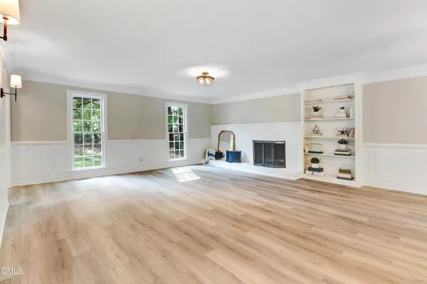 a view of a livingroom with a fireplace