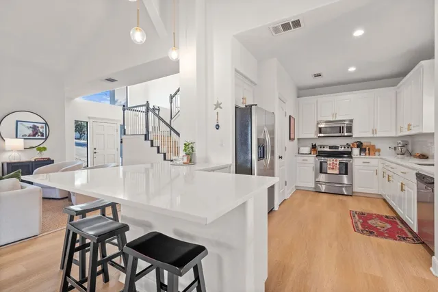 $2,900 | 1030 Daviot Drive, Spicewood, TX 78669