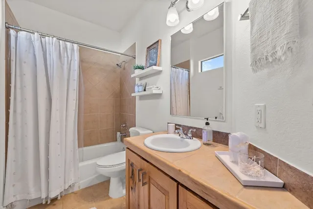 $2,900 | 1030 Daviot Drive, Spicewood, TX 78669