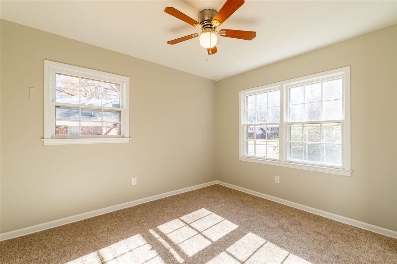 5350 Mesquite Road Memphis, TN 38120 - Photo 20 of 24 a view of an empty room with a window