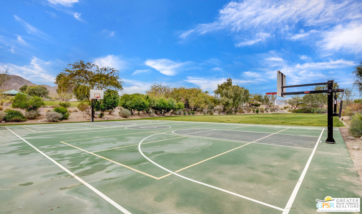 1264 Oro Ridge Palm Springs, CA 92262 - Photo 32 of 38 a view of a tennis court