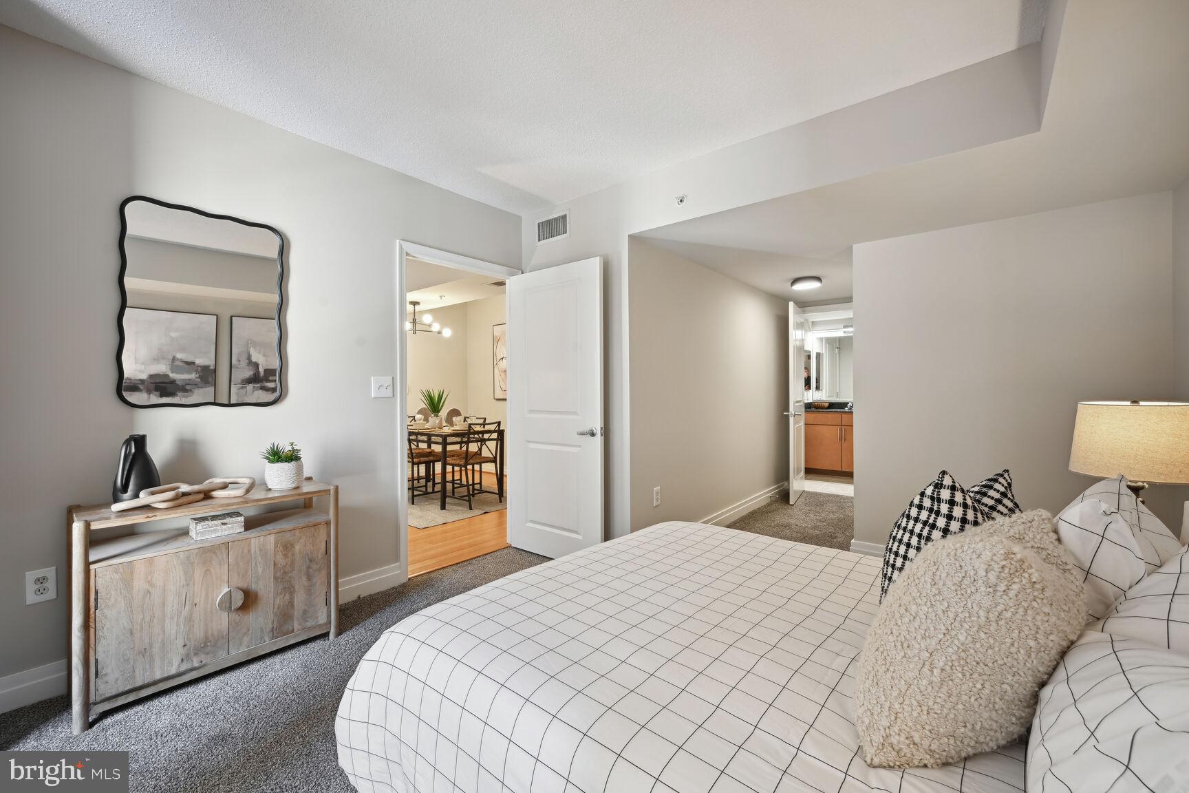 915 E Street Northwest, Unit 903 Washington, DC 20004 - Photo 10 of 23