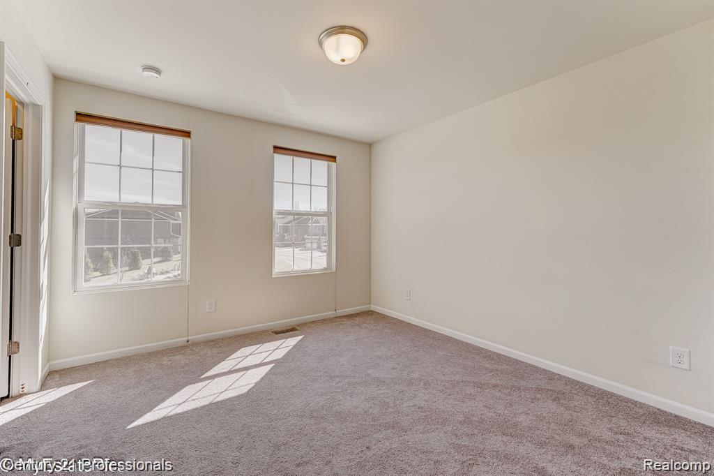 43646 Prospect Lane Novi, MI 48375 - Photo 21 of 39