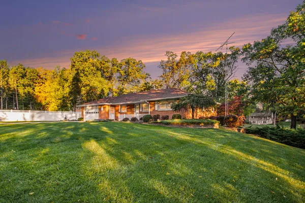 $439,000 | 4779 Fishing Pole Lane, Vicksburg, MI 49097