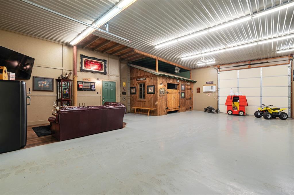 5500 Farm Road 195 Paris, TX 75462 - Photo 36 of 40 a view of a room with gym equipment