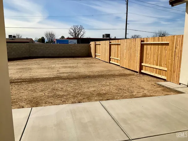 $574,900 | Undisclosed Address, Bakersfield, CA 93307