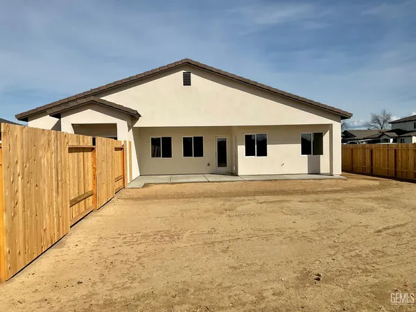 $574,900 | Undisclosed Address, Bakersfield, CA 93307