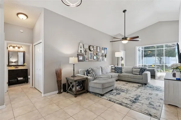 $529,900 | 271 Wescliff Drive, Ocoee, FL 34761