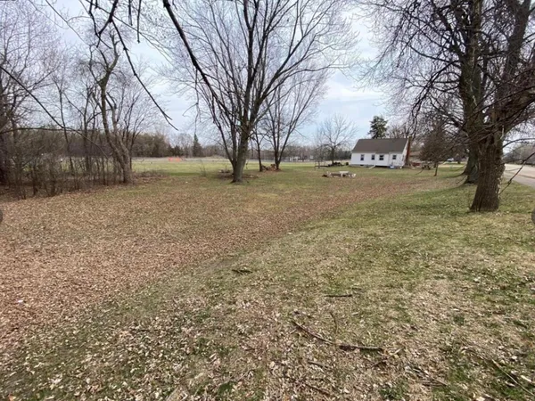 $549,900 | 2170 Pilot Knob Road, Mendota Heights, MN 55120