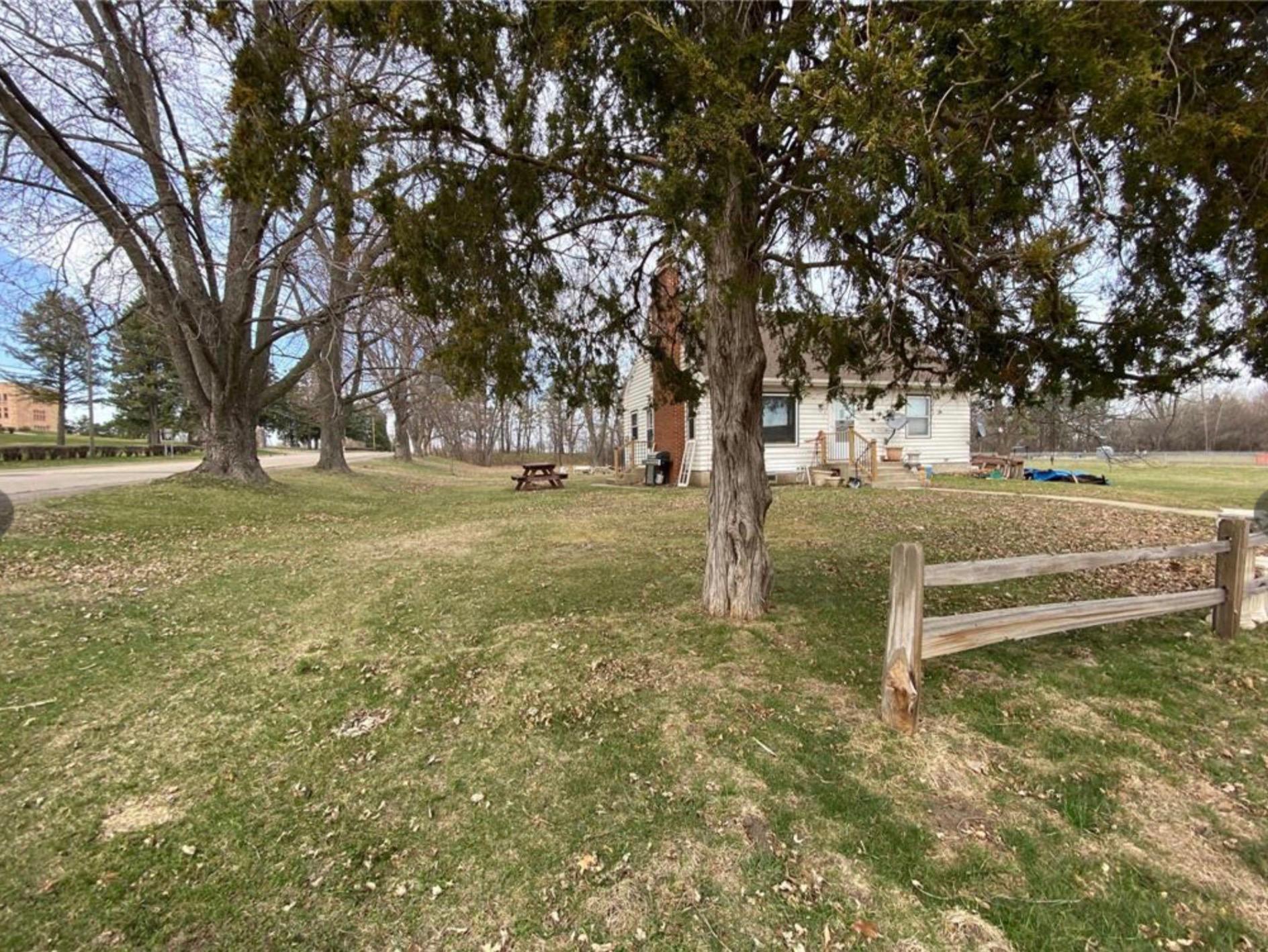 2170 Pilot Knob Road Mendota Heights, MN 55120 - Photo 3 of 7