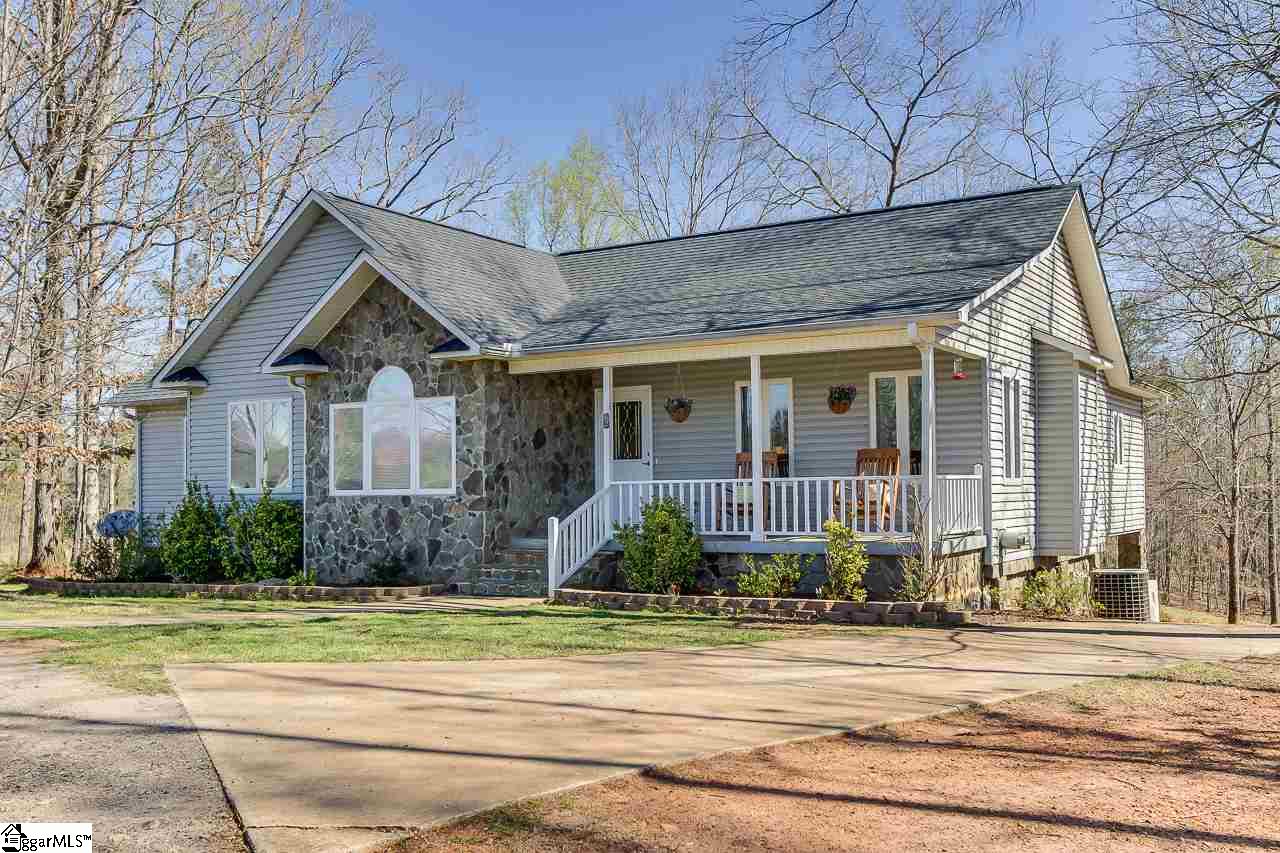 717 Praters Creek Road Pickens, SC 29671 - Photo 2 of 36