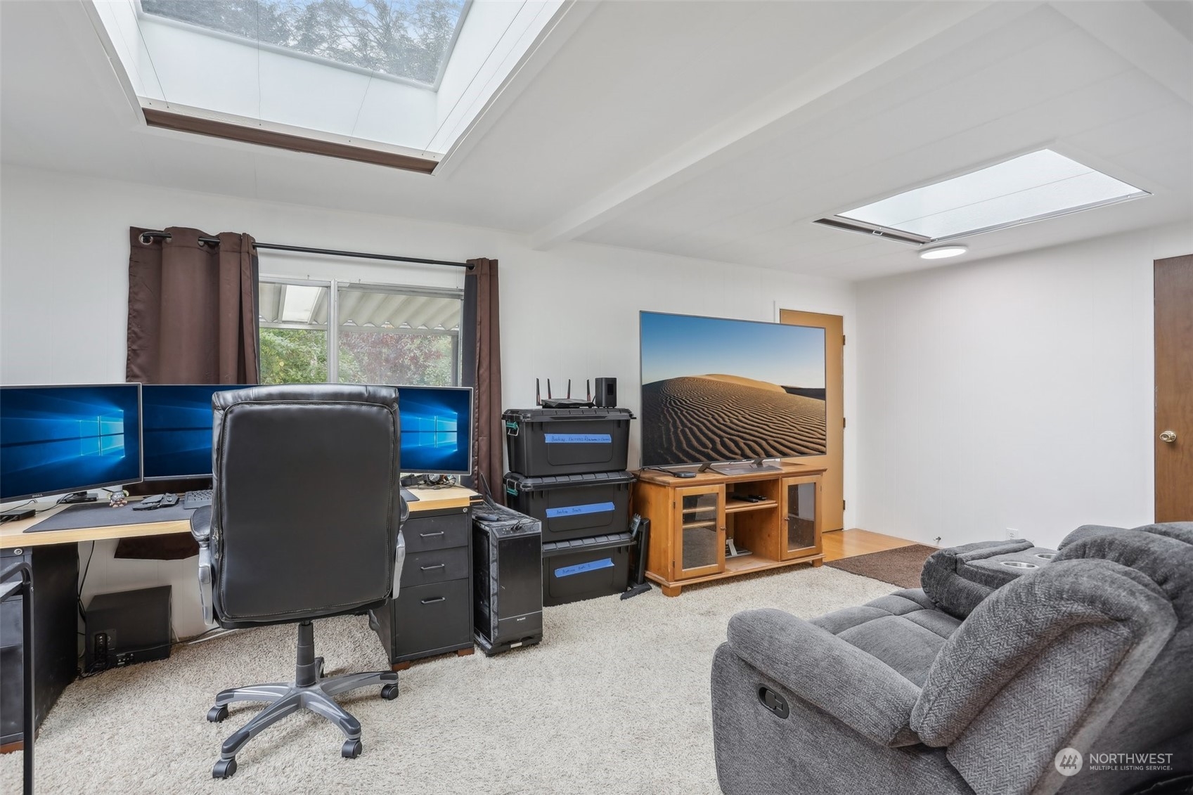 23708 Locust Way, Unit 26 Bothell, WA 98021 - Photo 8 of 22 Gallery Image 8