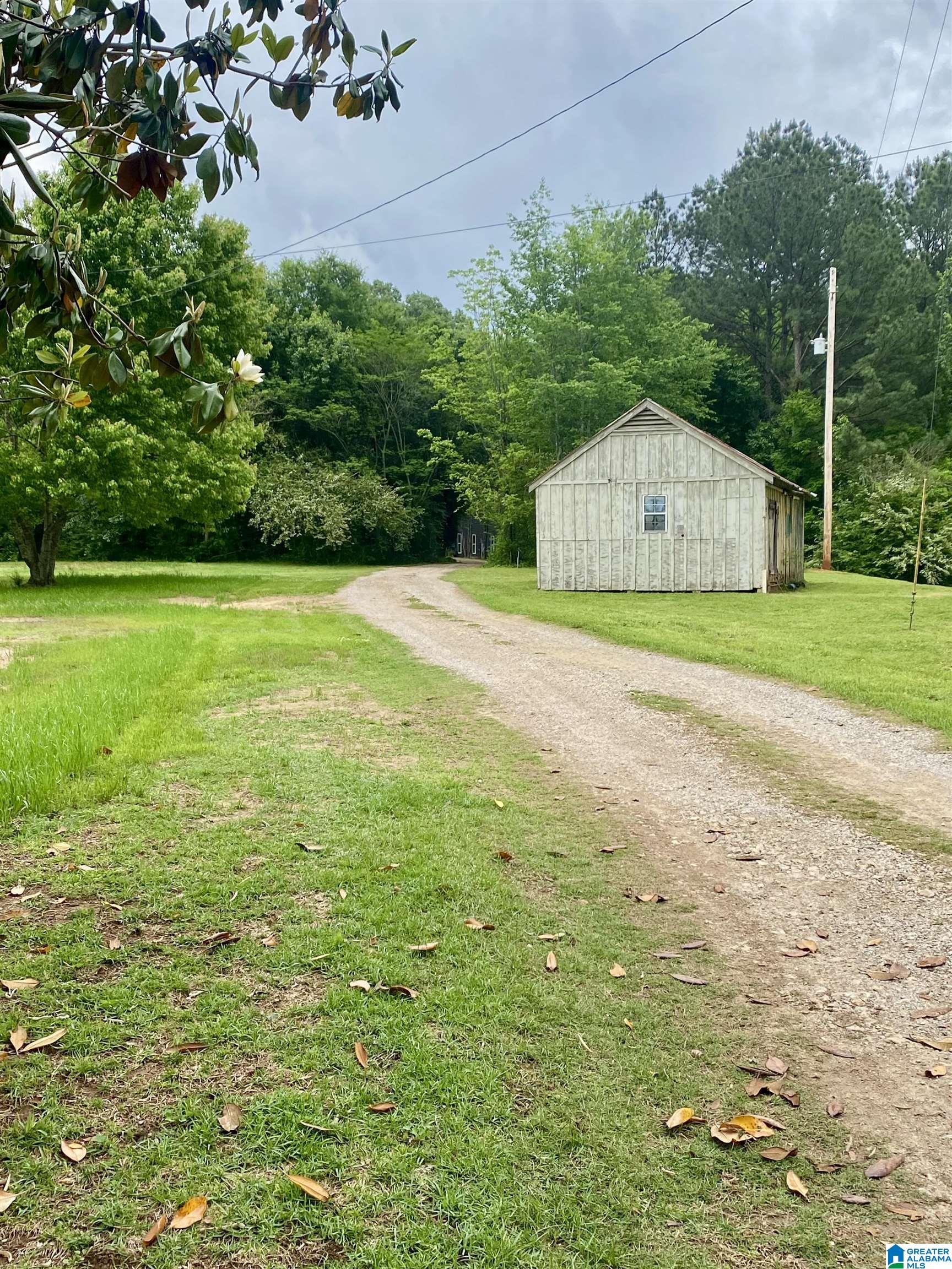 6031 Pleasant Hill Road Bessemer, AL 35022 - Photo 2 of 56